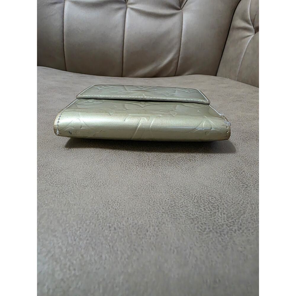 Louis Vuitton Monogram Vernis Patent Leather Elise Tri-Fold Wallet EUC - Picture 3 of 11